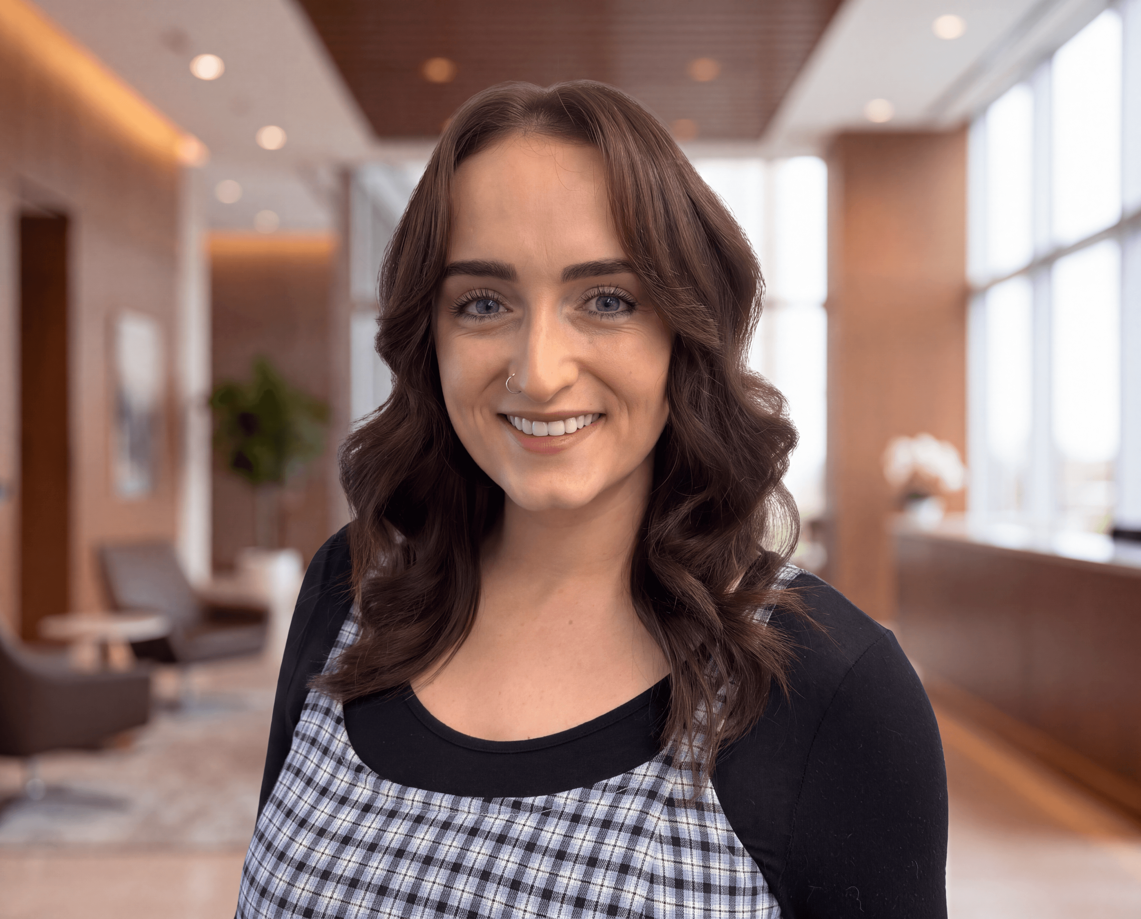 Laura Ryder Assistant Underwriter Omnyy LLP